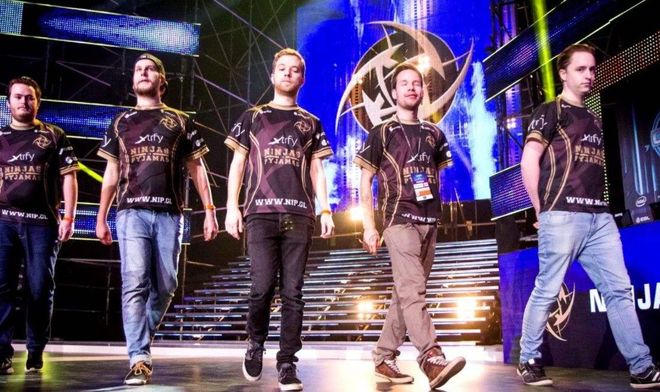 王栋的复出 王栋的复出