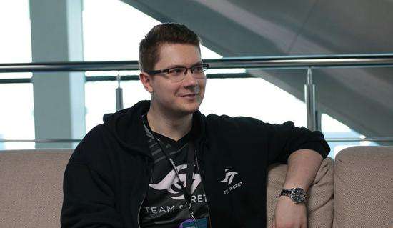 比赛中总能 比赛中总能