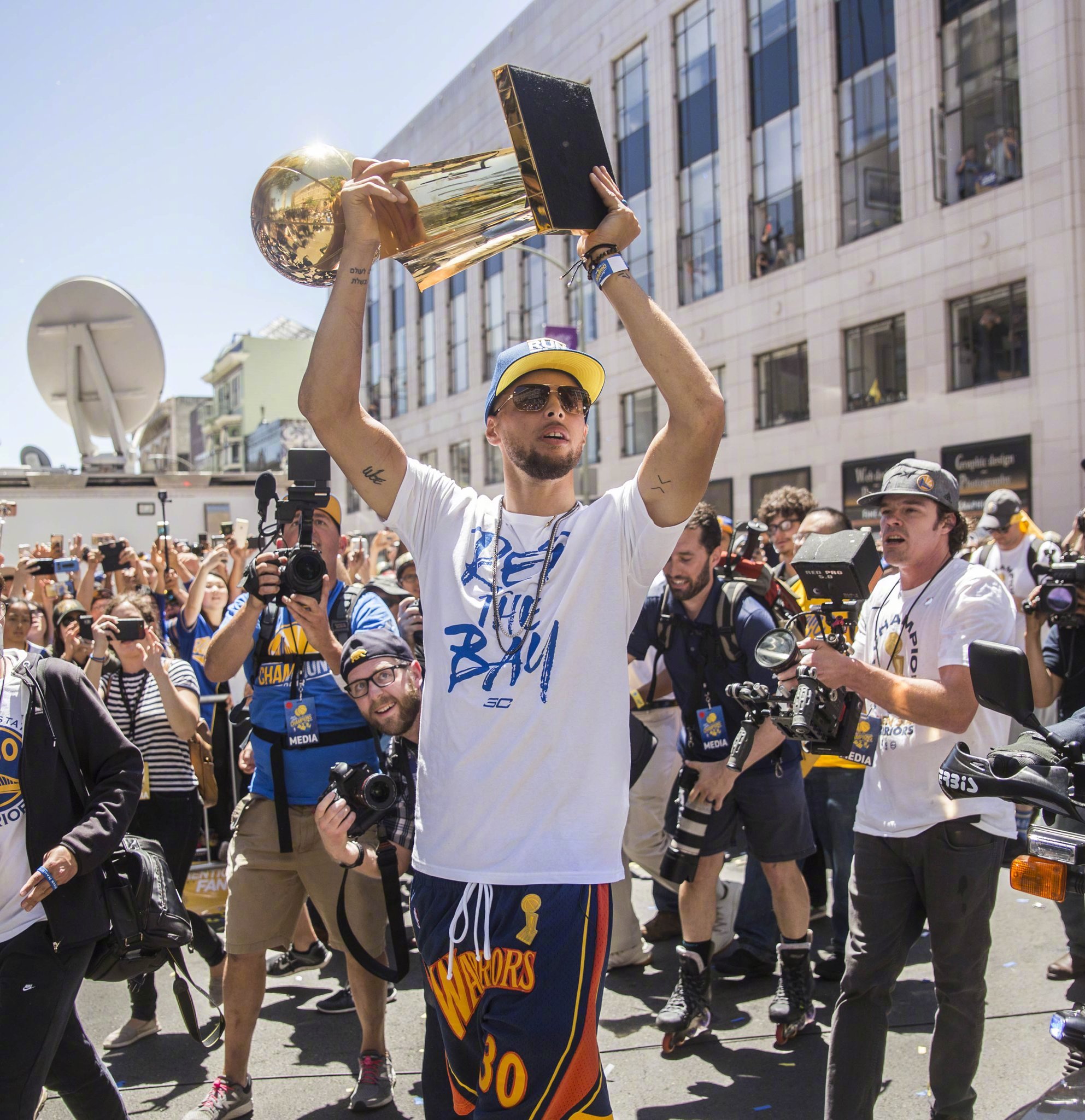 与传统大众 与传统大众