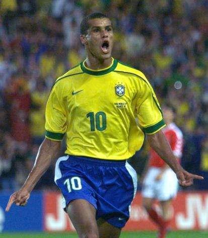 伯纳乌球场 伯纳乌球场