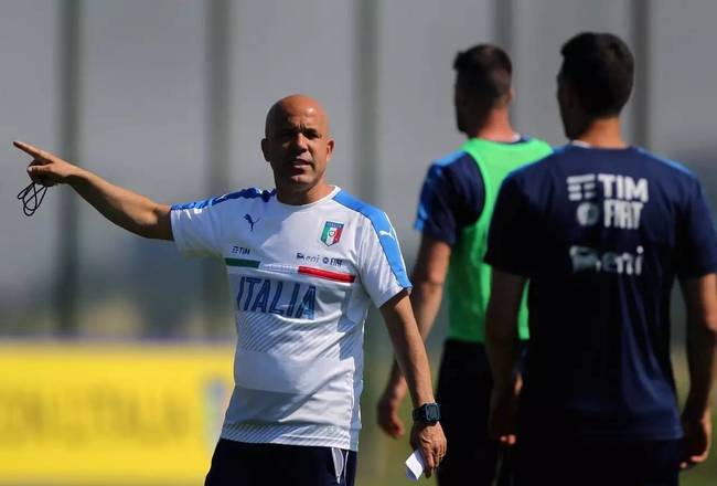 烟与闪光强 烟与闪光强